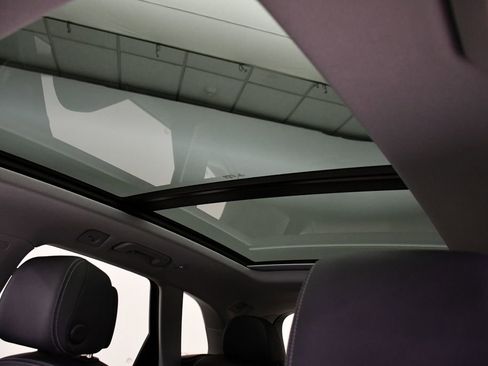 Certified 2023 Audi Q5 2.0T Premium Plus image 18