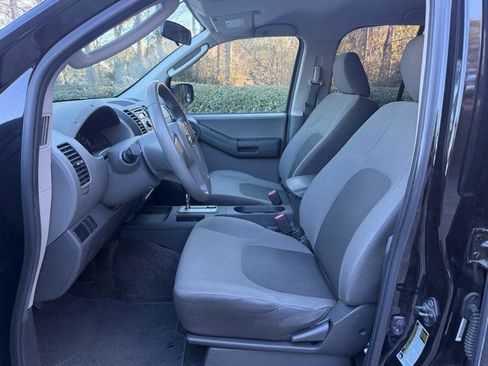Used 2012 Nissan Xterra X image 19