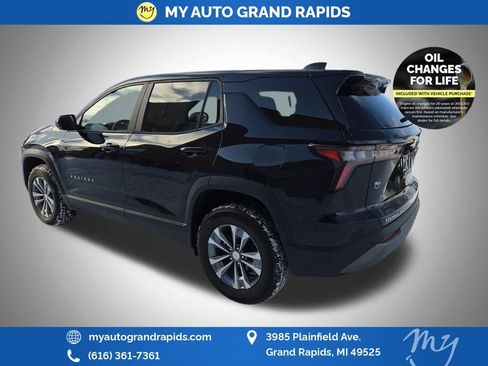 Used 2026 Chevrolet Equinox LT w/ Convenience Package II image 5