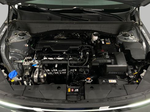 Certified 2025 Hyundai Kona SEL AWD/4WD image 10