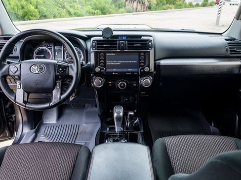Certified 2020 Toyota 4Runner TRD Off-Road AWD/4WD image 8