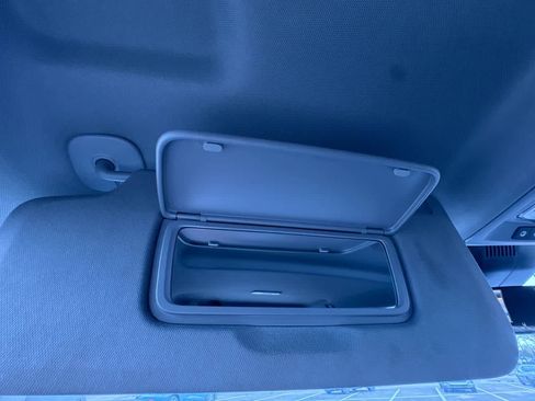 Used 2024 Chevrolet Silverado 2500 LT image 30