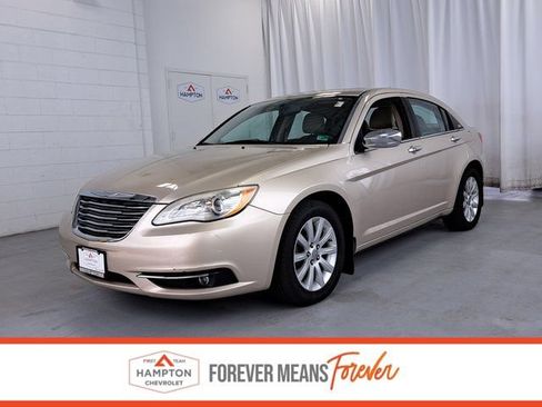 Used 2013 Chrysler 200 Limited w/ Sun/Sound Group FWD image 1