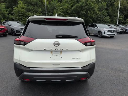 Used 2023 Nissan Rogue SL w/ SL Premium Package AWD/4WD image 4
