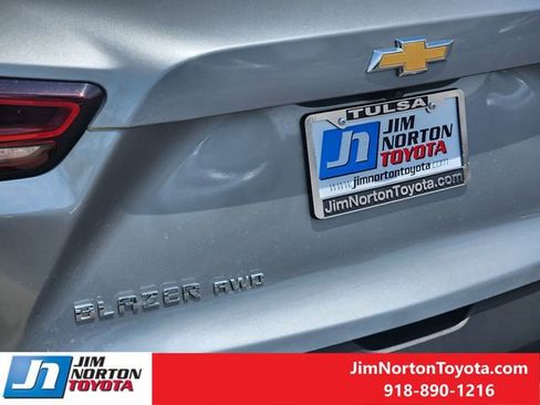 Used 2025 Chevrolet Blazer LT AWD/4WD image 11