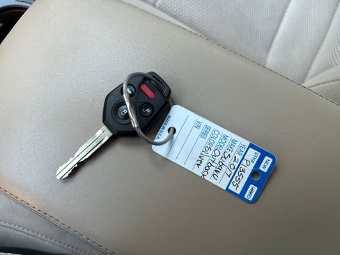 Used 2017 Subaru Outback 2.5i Premium AWD/4WD image 29