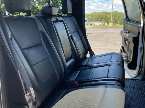 Used 2018 Ford F150 Raptor w/ Equipment Group 802A Luxury AWD/4WD image 40