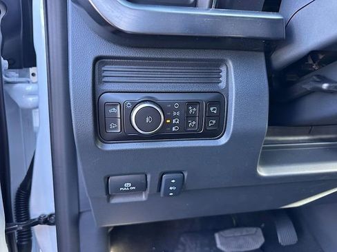 New 2026 Ford F350 Lariat w/ Chrome Package image 23