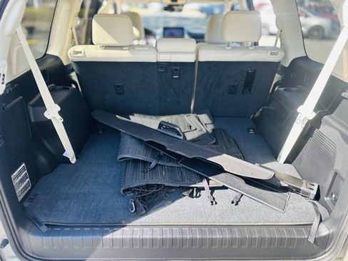 Used 2023 Lexus GX 460 Premium image 21