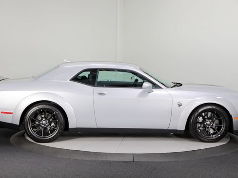 Used 2023 Dodge Challenger SRT Hellcat w/ Plus Package RWD image 9