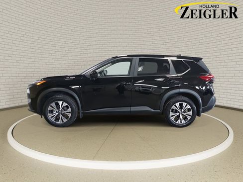 Certified 2023 Nissan Rogue SV AWD/4WD image 8