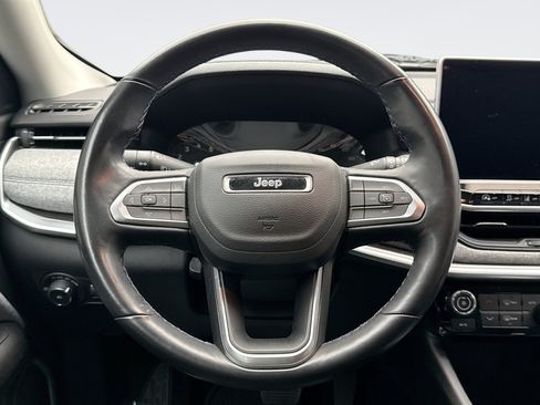 Used 2022 Jeep Compass Latitude w/ Convenience Group AWD/4WD image 12