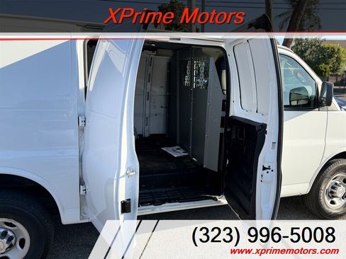 Used 2019 Chevrolet Express 2500 w/ Driver Convenience Package RWD image 22
