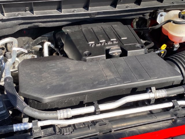 Certified 2024 Chevrolet Silverado 1500 LT AWD/4WD image 33