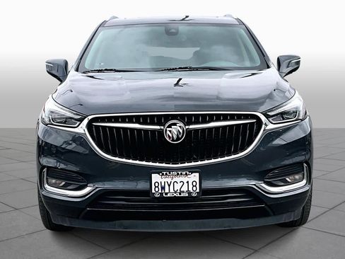 Used 2018 Buick Enclave Premium w/ Experience Buick Package image 3