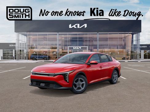 New 2025 Kia K4 LXS image 1