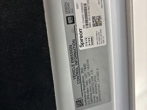 Used 2022 Chevrolet Colorado LT w/ Fleet Safety Package image 30