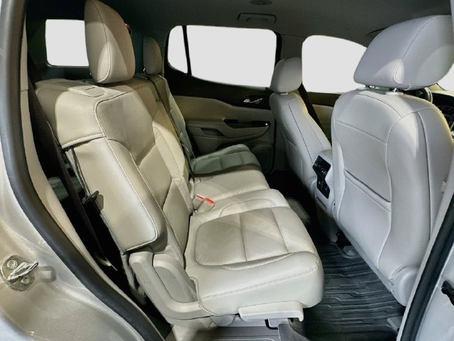 Used 2017 GMC Acadia SLT AWD/4WD image 28