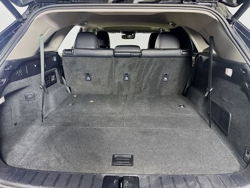 Used 2022 Lexus RX 350L FWD w/ Premium Package image 32