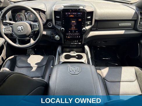 Used 2025 RAM 1500 Laramie AWD/4WD image 16