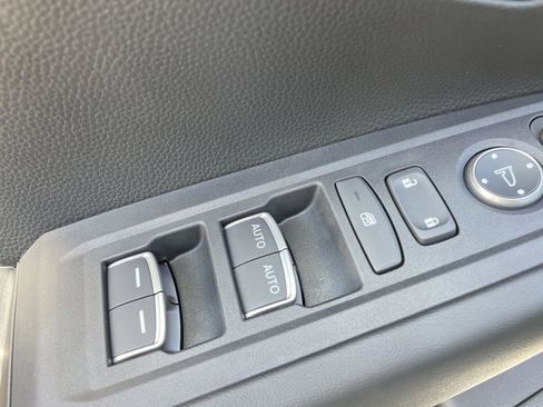 New 2025 Honda Accord LX image 22