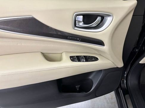 Used 2018 INFINITI QX60 FWD w/ Premium Plus Package image 9