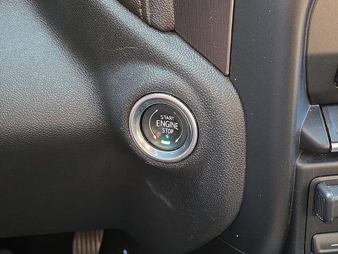Used 2019 GMC Sierra 1500 AT4 w/ AT4 Premium Package AWD/4WD image 31