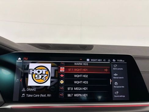 Certified 2023 BMW X6 M50i w/ Executive Package image 15