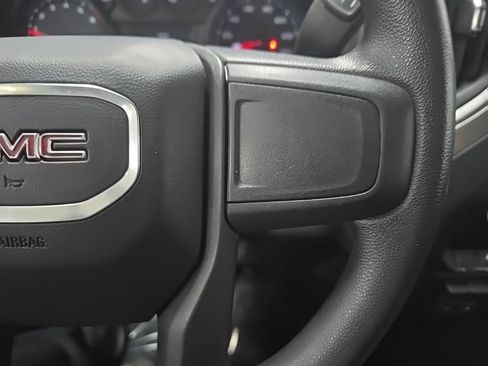 Used 2024 GMC Sierra 1500 Pro w/ Pro Value Package AWD/4WD image 18