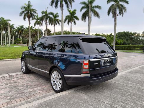 Used 2017 Land Rover Range Rover Supercharged AWD/4WD image 22