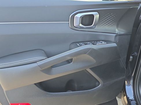New 2026 Kia Sorento LX image 17