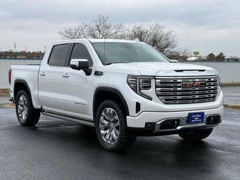 Used 2024 GMC Sierra 1500 Denali w/ Denali Reserve Package image 1