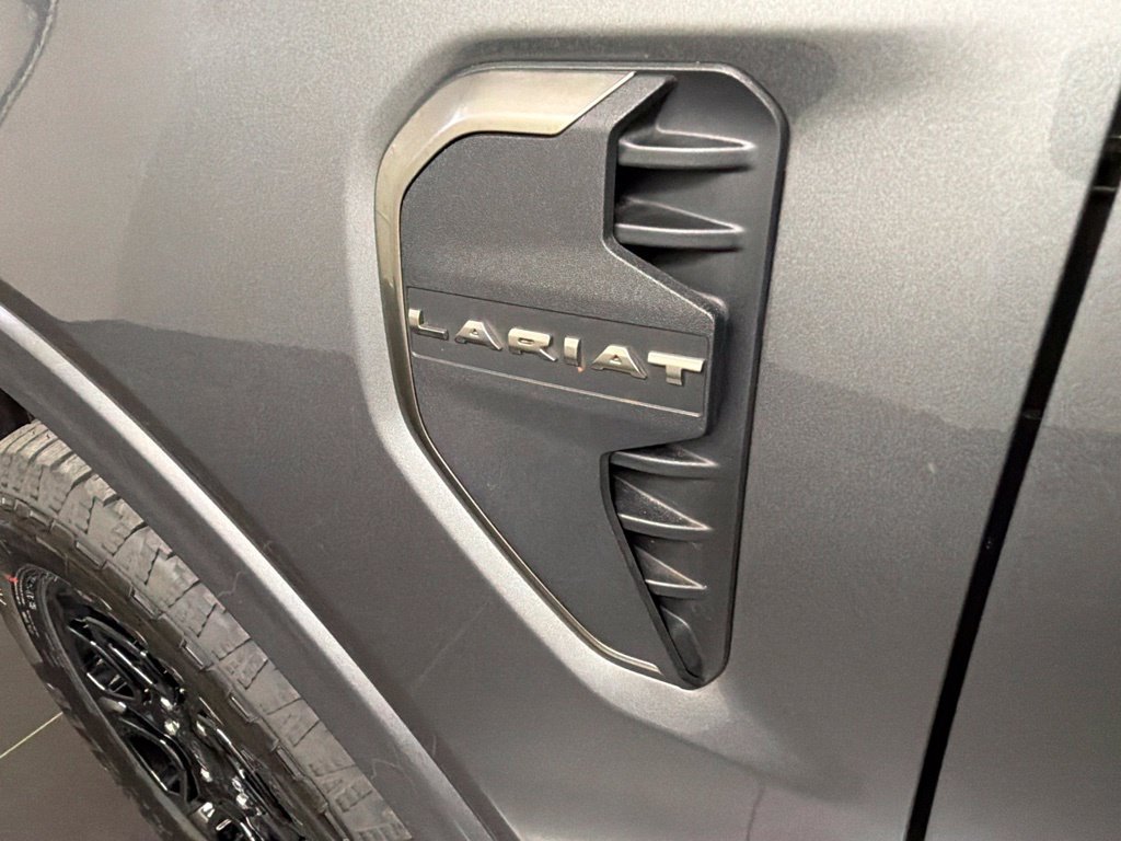 New 2026 Ford Ranger Lariat w/ Black Appearance Package AWD/4WD image 40