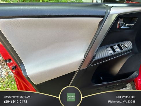 Used 2014 Toyota RAV4 XLE FWD image 18
