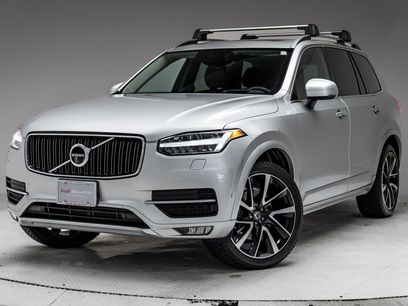 Used 2019 Volvo XC90 T6 Momentum w/ Advanced Package