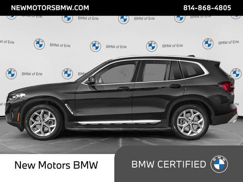 Used 2023 BMW X3 xDrive30i w/ Premium Package AWD/4WD image 3