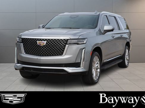 Used 2023 Cadillac Escalade ESV Premium Luxury image 1