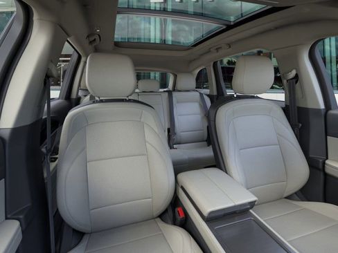 New 2026 Lincoln Nautilus Premier w/ Equipment Group 102A image 10