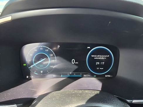 Used 2023 Hyundai Santa Fe SEL Premium image 22