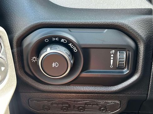 Certified 2025 Jeep Wrangler Unlimited Sport AWD/4WD image 18