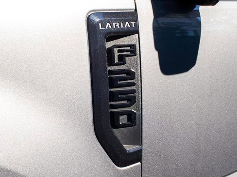 Certified 2021 Ford F250 Lariat image 10