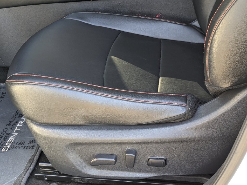Used 2024 Nissan Sentra SR w/ SR Premium Package FWD image 13