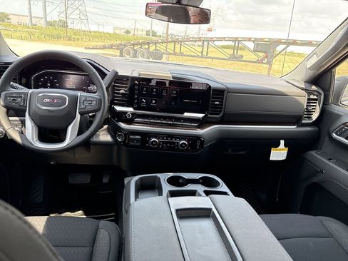 New 2026 GMC Sierra 1500 Elevation image 20