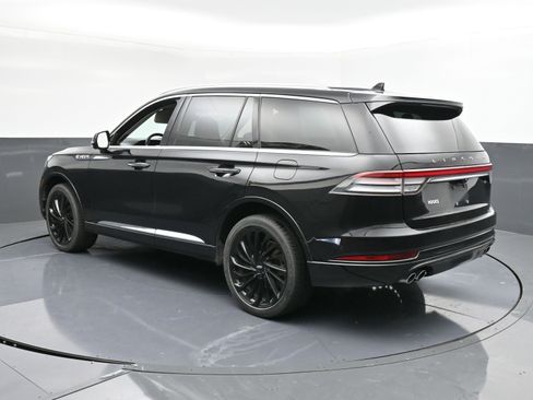 Used 2022 Lincoln Aviator Reserve w/ Equipment Group 201A image 6