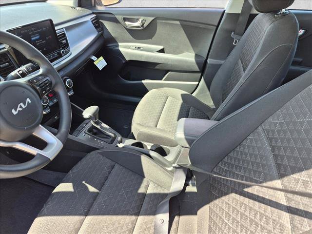 Used 2022 Kia Rio S w/ Technology Package FWD image 9