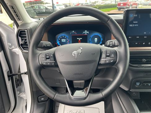 Used 2025 Ford Bronco Sport Outer Banks w/ Outer Banks Tech Package+ image 20