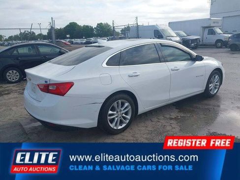 Used 2017 Chevrolet Malibu Hybrid w/ Leather Package FWD image 7