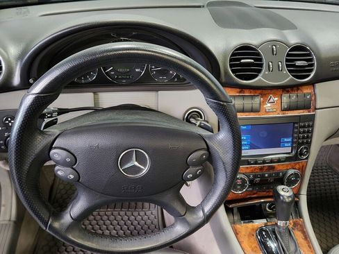 Used 2007 Mercedes-Benz CLK 550 Cabriolet image 28