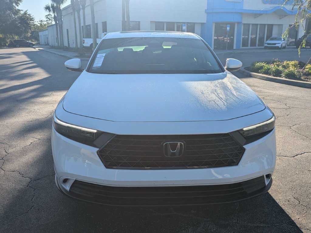 Used 2024 Honda Accord EX image 9