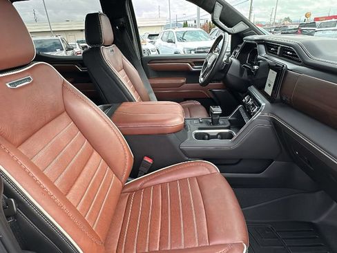 Certified 2025 GMC Sierra 1500 Denali Ultimate image 15